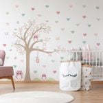 Adesivo De Parede para Quarto Menina Árvore Coruja Direita Corações