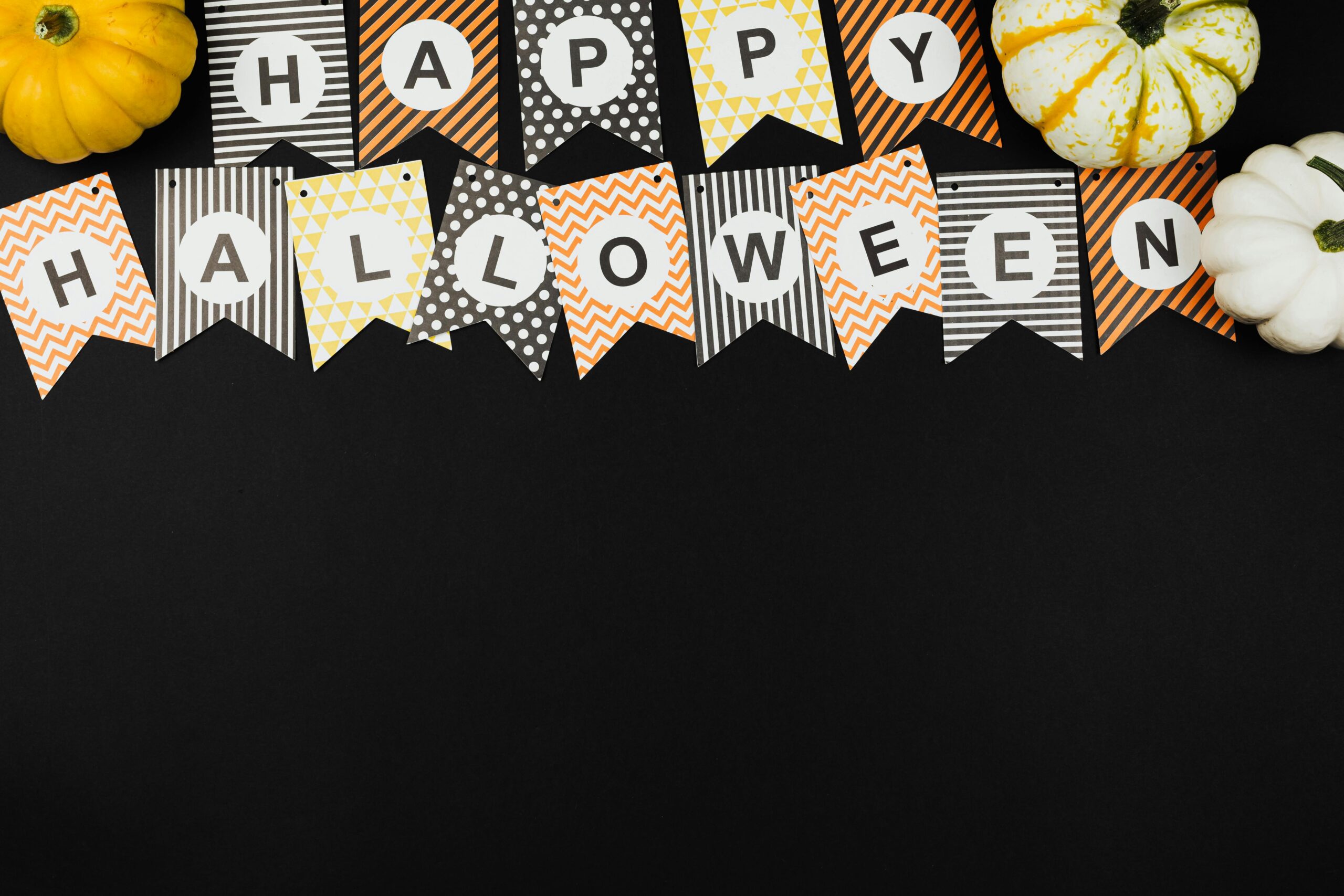 Adesivo de Parede Halloween: Como Escolher o Adesivo Perfeito para sua Decoração