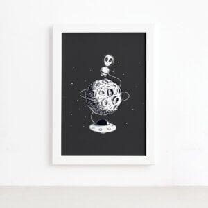 Quadro Espaço Sideral Alienígena na Lua Moldura Branca 22x32,Quadro Espaço Sideral Alienígena na Lua Moldura Branca 22x32