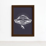 Quadro Espaço Sideral Disco Voador Moldura Marrom 22x32cm
