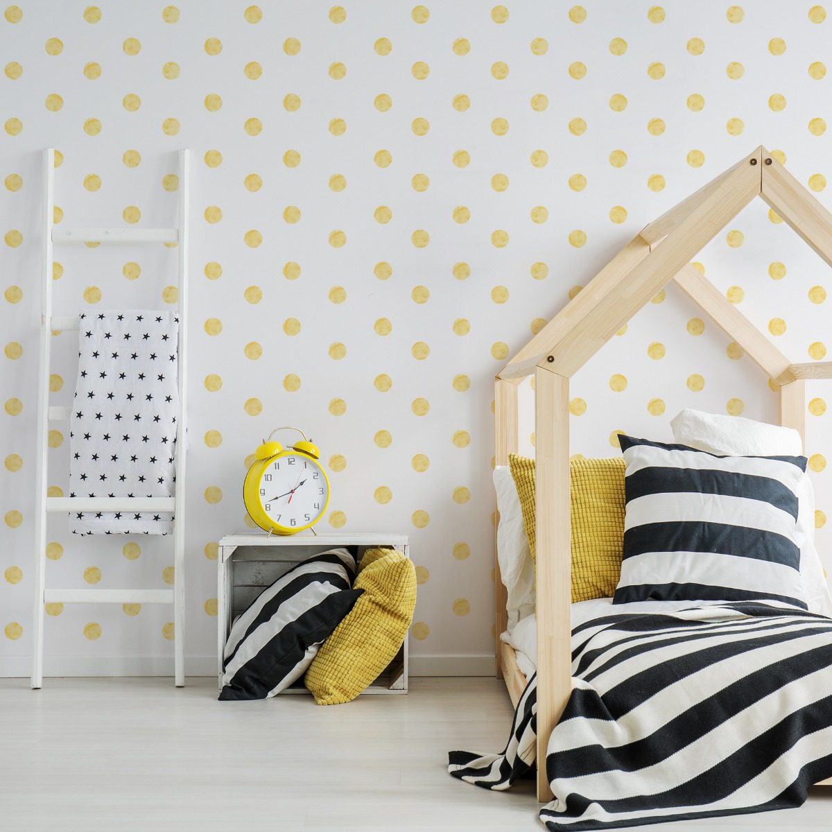 Adesivo de Parede Bolinhas Aquarela Amarelo 4cm 144un