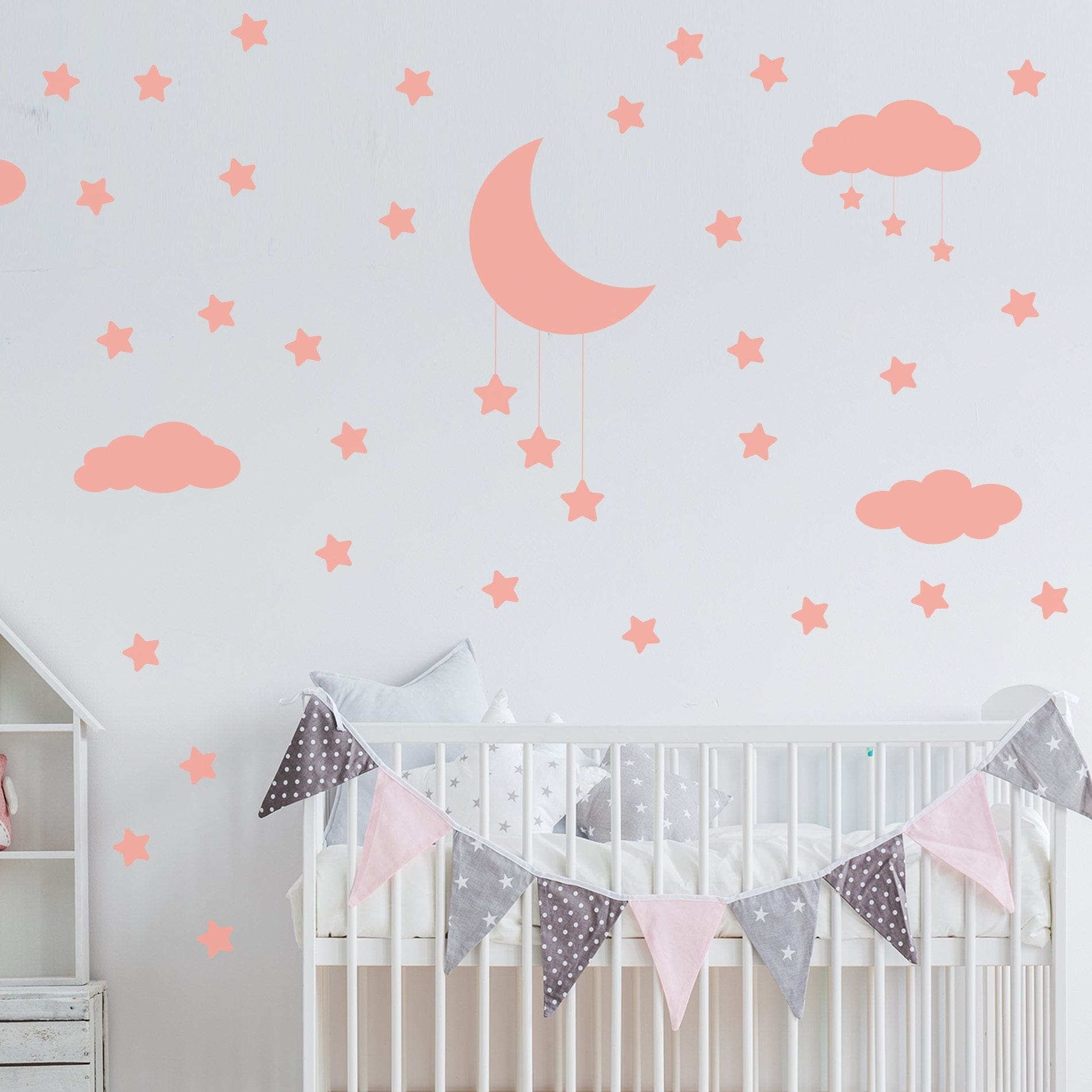 Adesivo de Parede Infantil Nuvens Lua e Estrelas Rosa