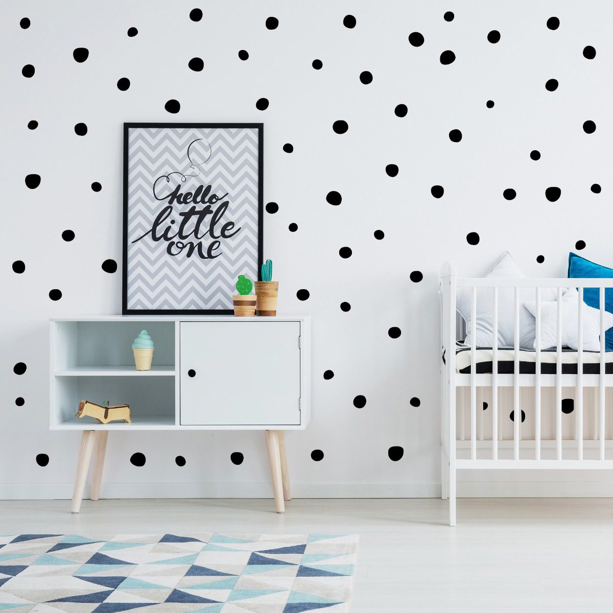 Adesivo de Parede Pintas Pretas 70 Pintinhas Cobre 2m²