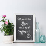 Quadro Decorativo com Moldura Branca Amor e Café 22x32cm