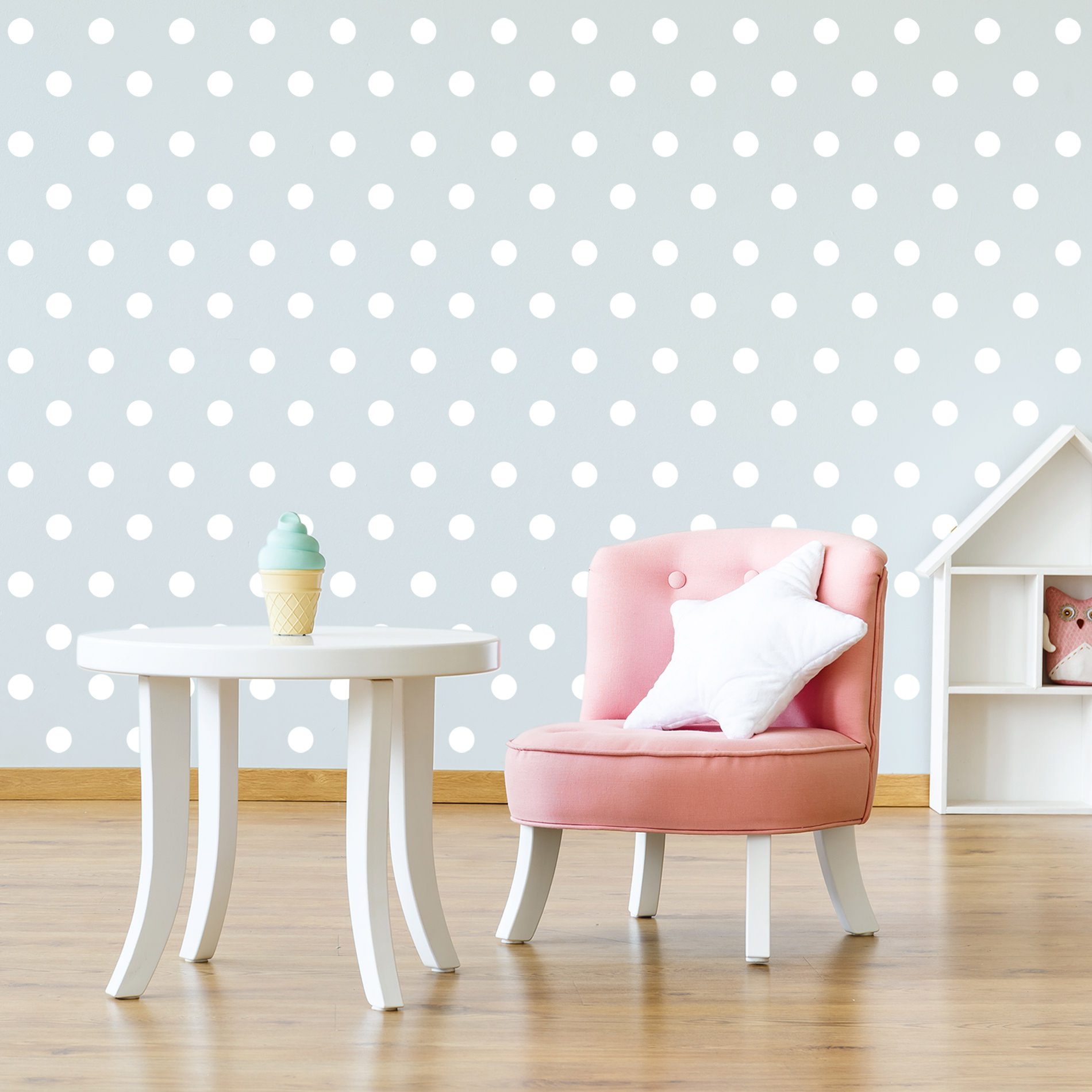 Adesivo de Bolinhas Brancas Quarto Infantil 144un Cobre 3m²