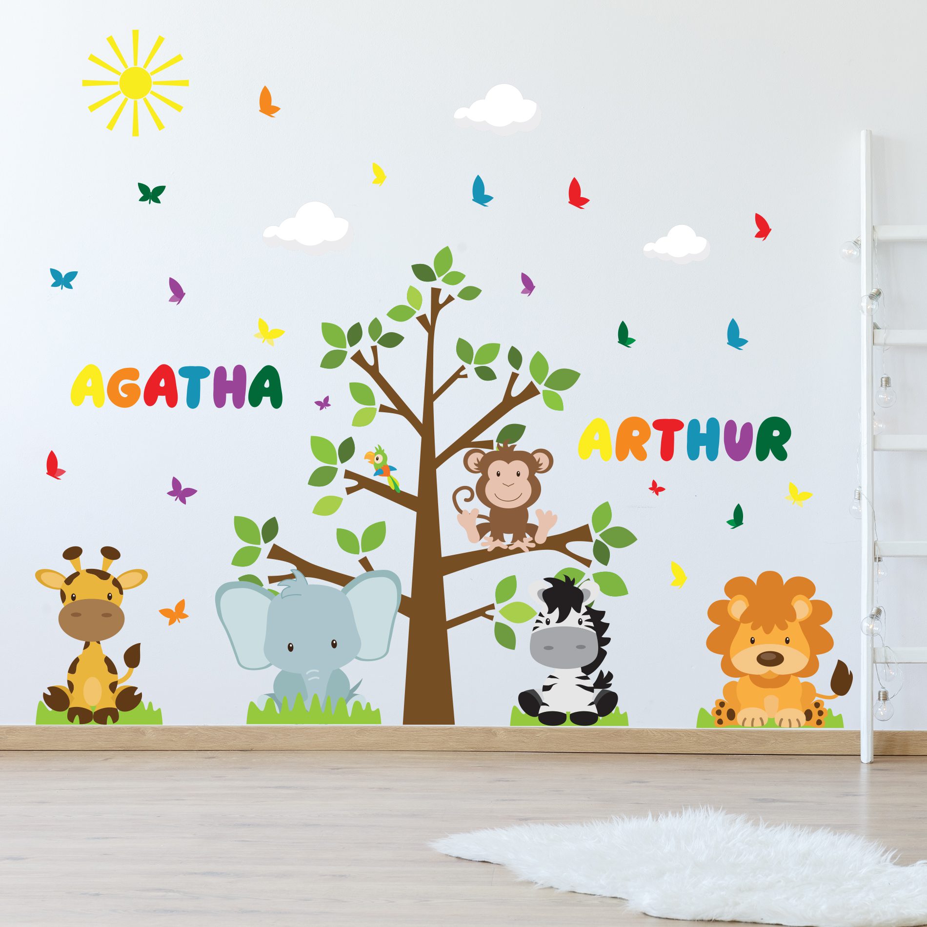 Adesivo de Parede Árvore Safari com 2 Nomes Personalizados