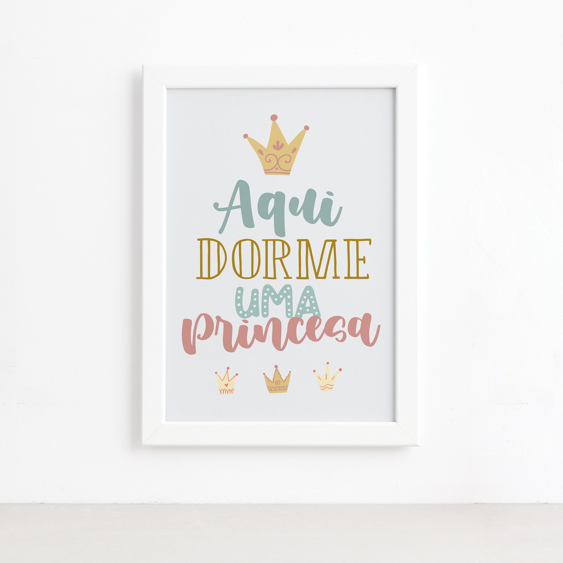 Quadro Aqui Dorme Uma Princesa Moldura Branca 22x32cm,Quadro Aqui Dorme Uma Princesa Moldura Branca 22x32cm