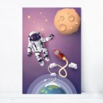 Placa Decorativa MDF Astronauta e Foguete no Espaço 30x40cm