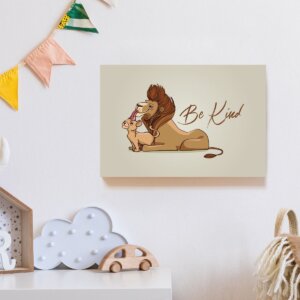 Placa Decorativa Leão Be Kind 20x30cm