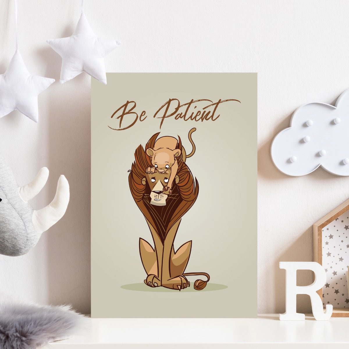 Placa Decorativa Leão Be Patient 30x40cm