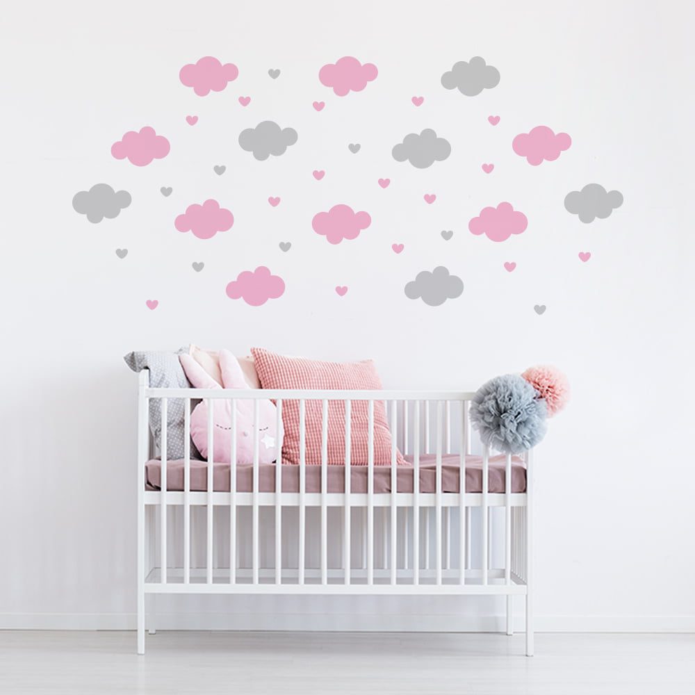 Adesivo de Parede Infantil Nuvens e Corações