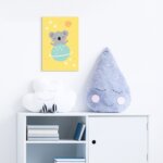 Placa Decorativa Urso Coala no Espaço 20x30cm