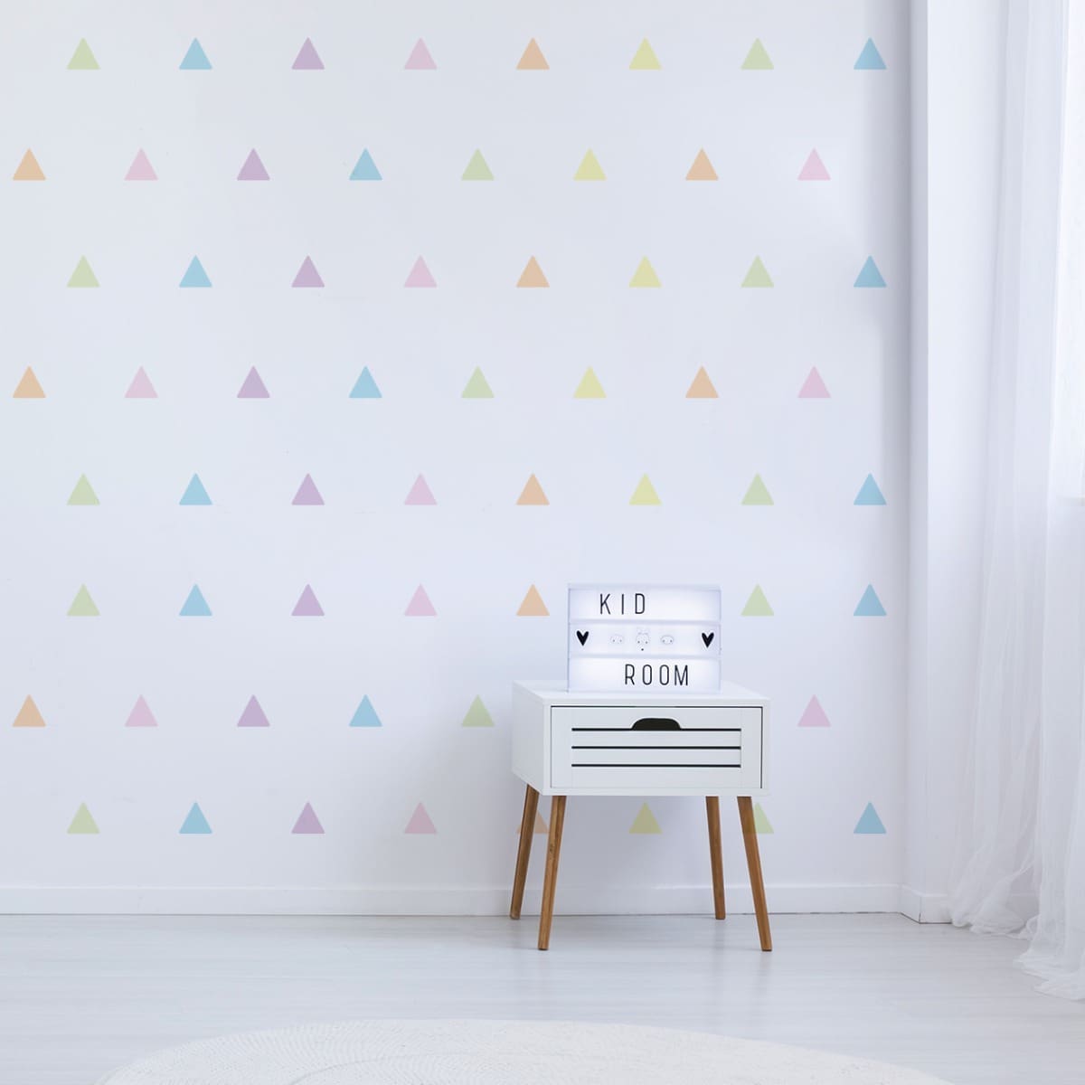 Adesivo de Parede Triangulos Aquarela para Quarto Infantil