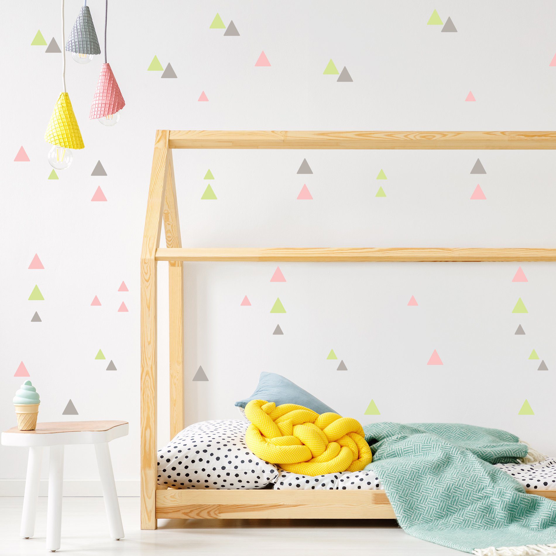 Adesivo de Parede Triangulos Verde, Cinza e Rosa 78un