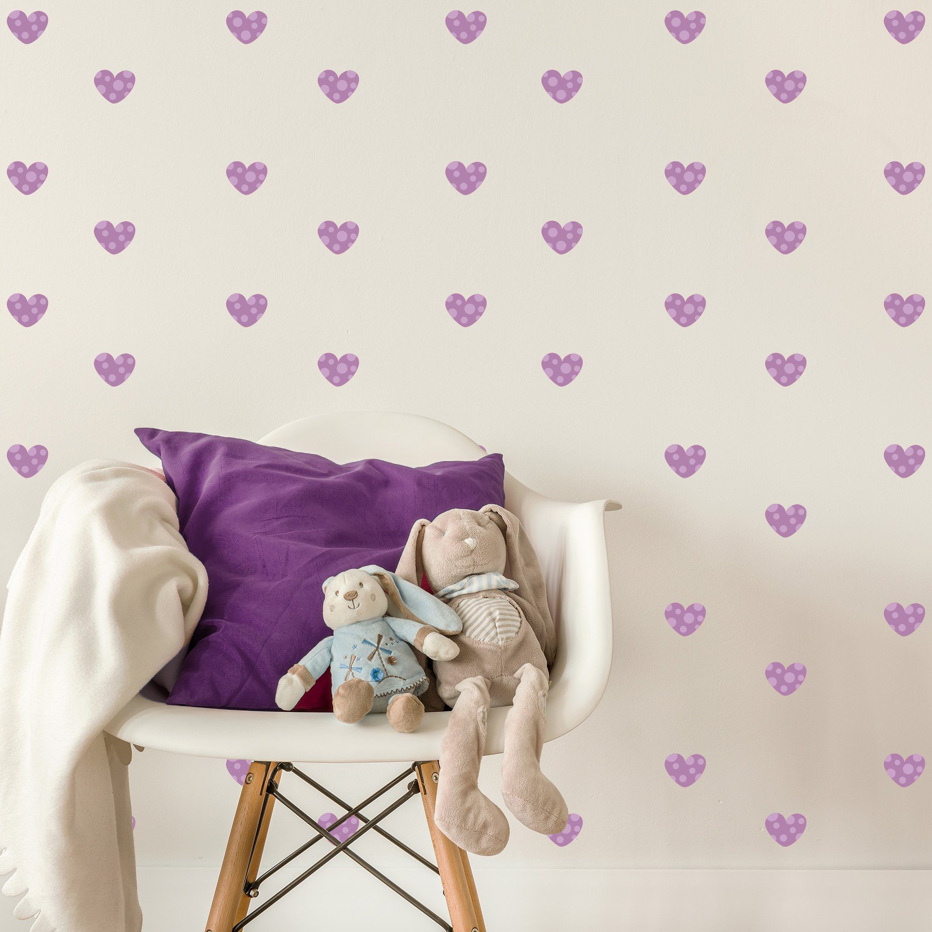 Adesivo de Parede Infantil Coração Roxo Bolinhas