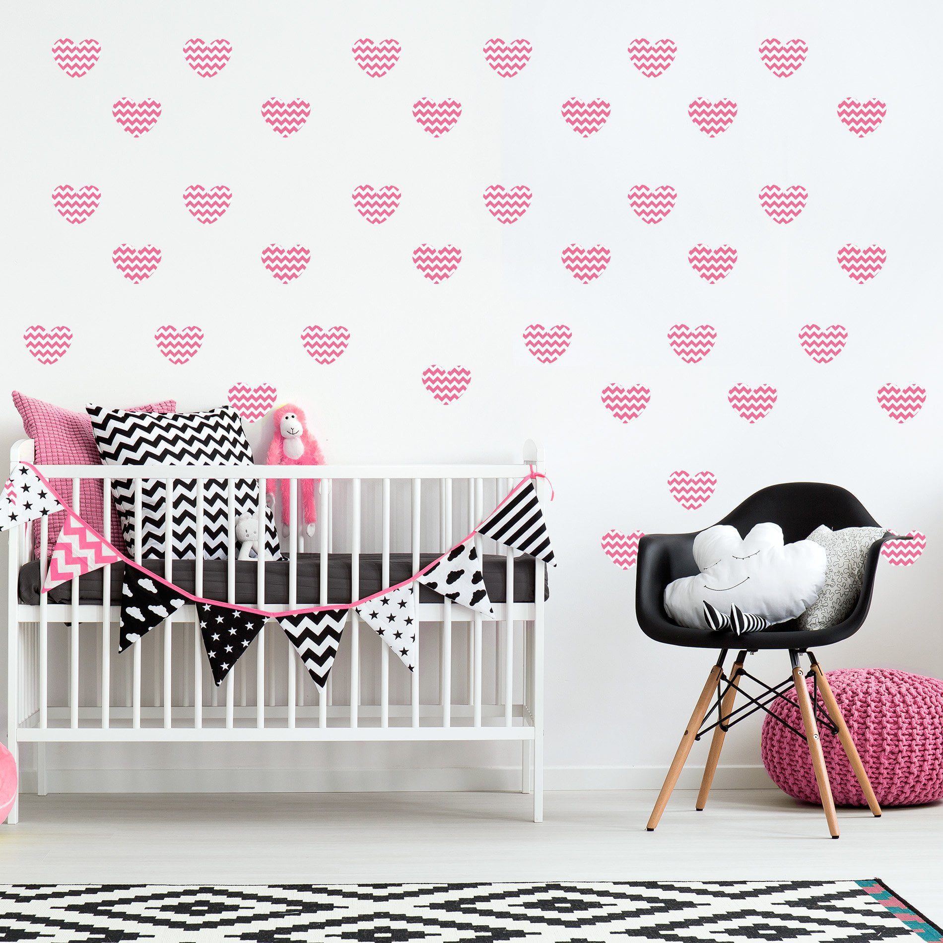 Adesivo de Parede Infantil Coração Rosa Chevron