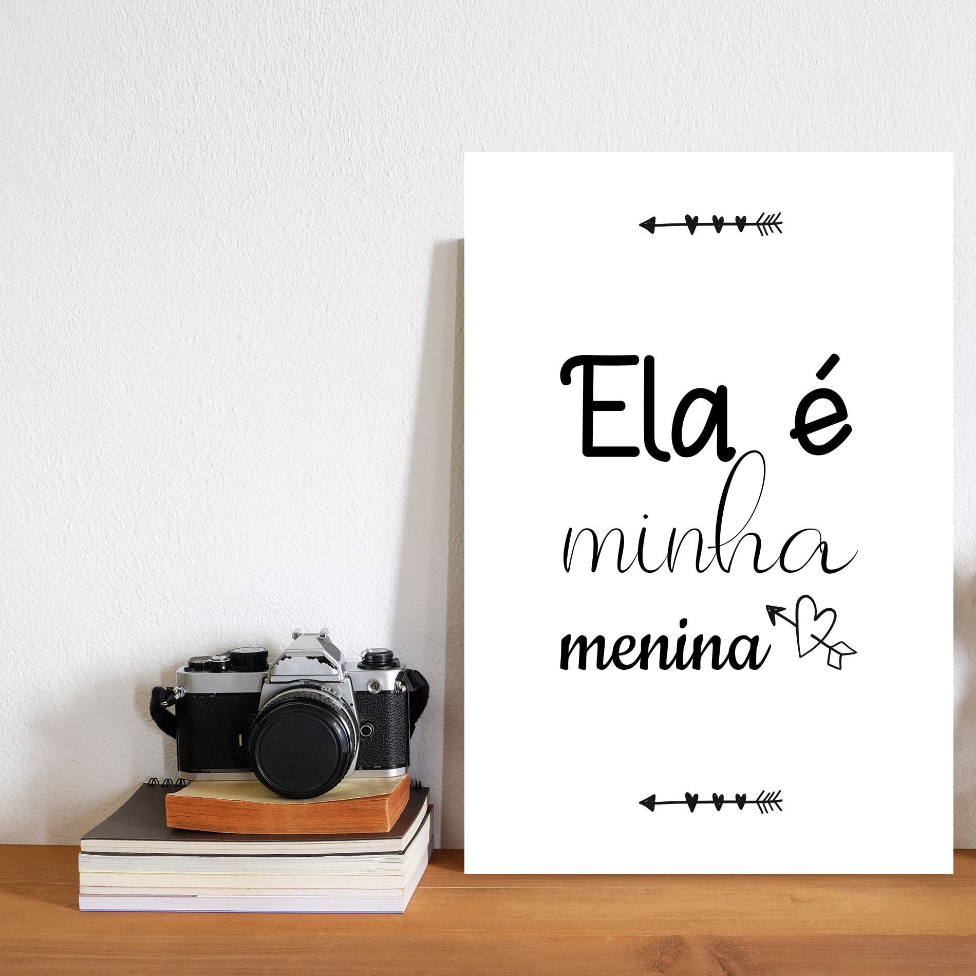 Placa Decorativa Frase Namorados Ela é Minha Menina 20x30cm 
