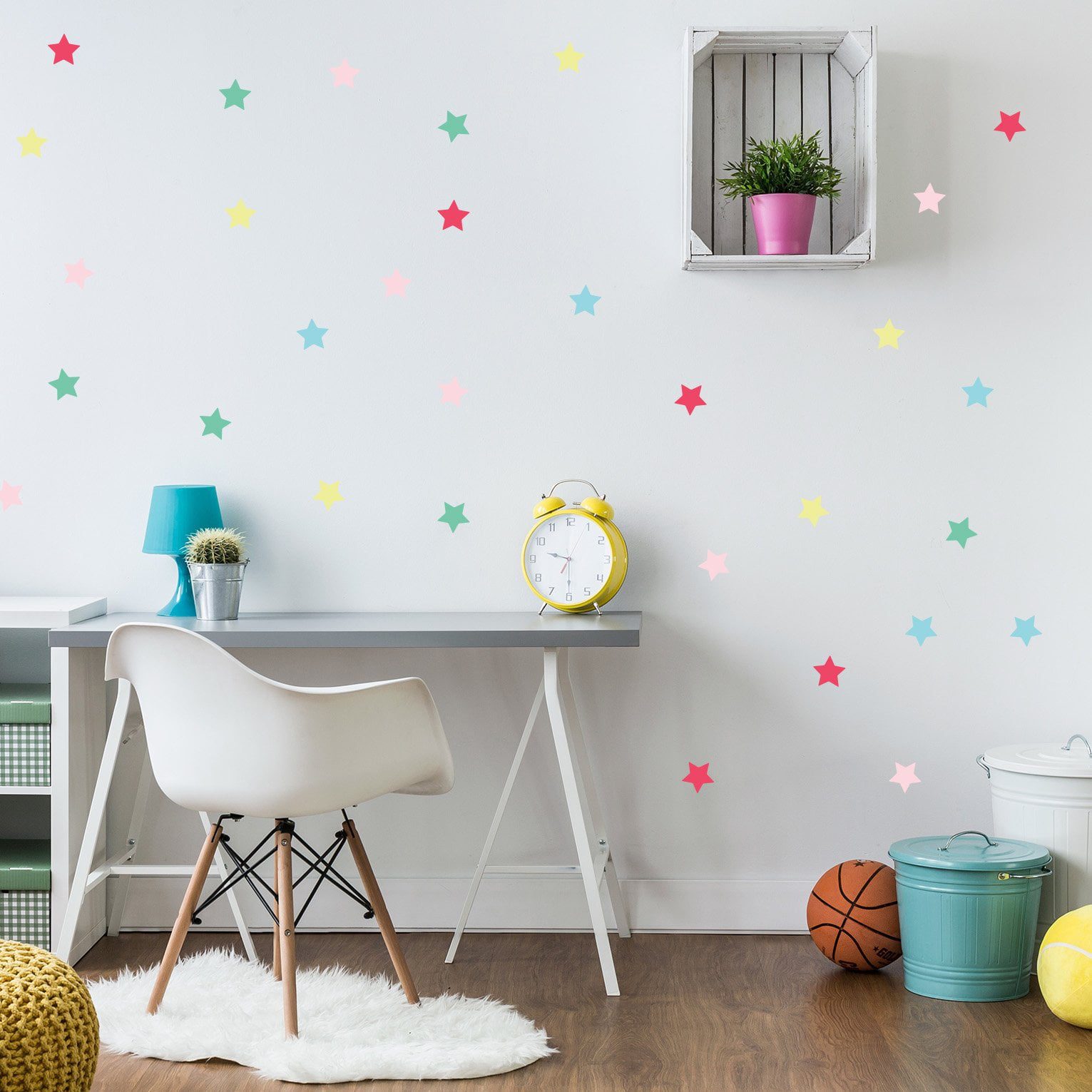 Adesivo de Parede Infantil Estrelas Coloridas Rosa e Azul