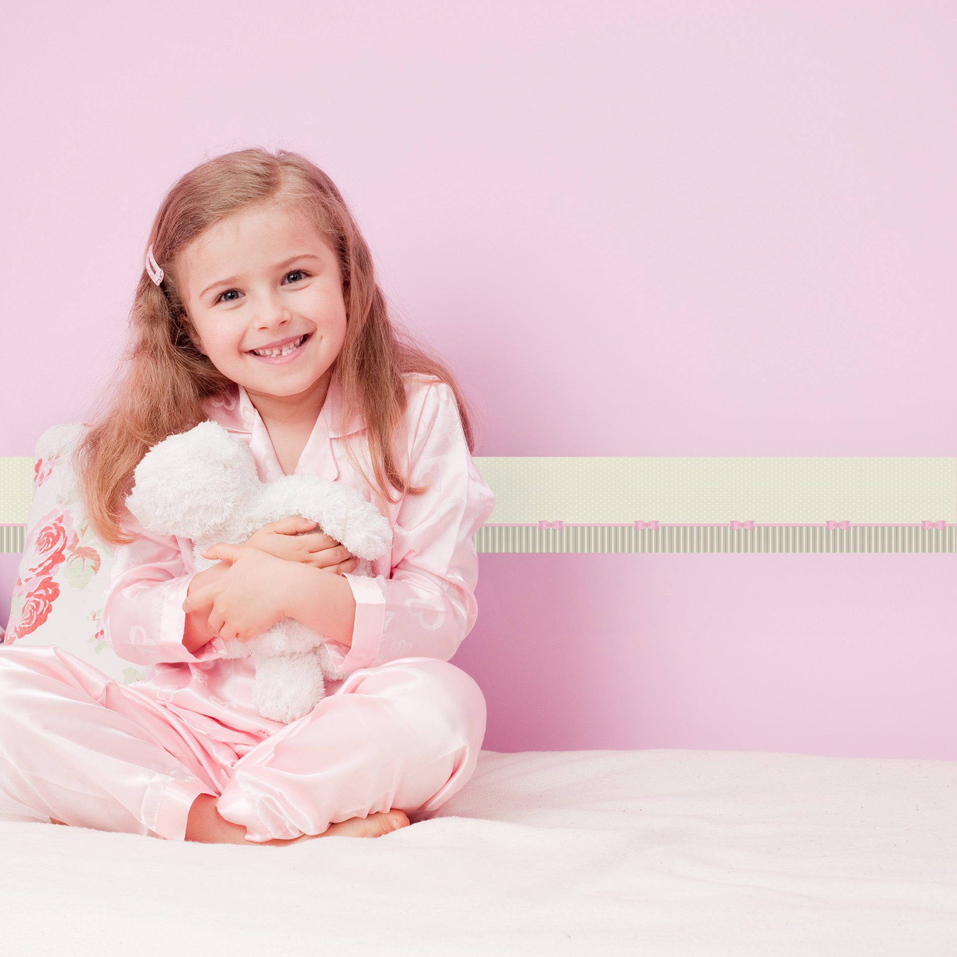 Faixa Decorativa para Quarto de Menina Laço Rosa 10mx10cm