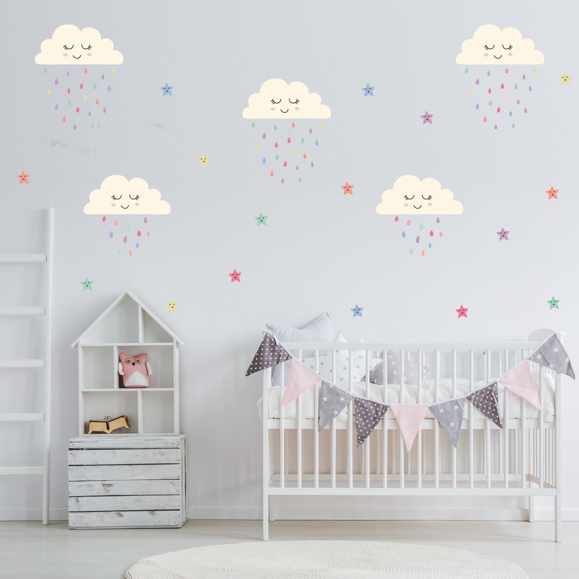 Adesivo de Parede Infantil Nuvens Estrelas e Gotas