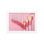 Quadro Pincéis Maquiagem Fundo Rosa Moldura Branca 22x32cm
