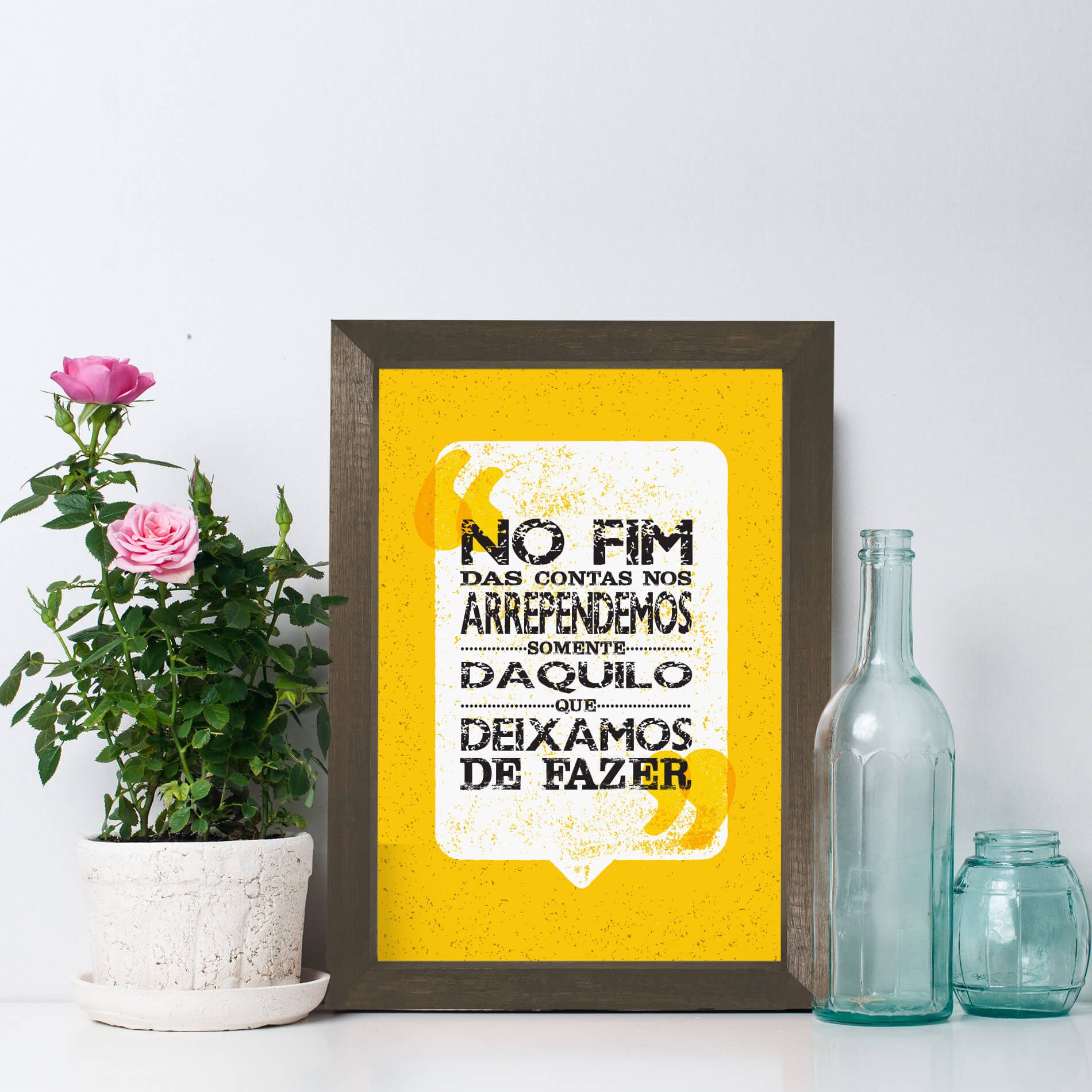 Quadro Decorativo Frase No fim das contas 22x32 Moldura Marrom