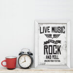 Quadro Musica Rock Live Music 22x32 Moldura Branca