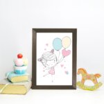 Quadro Decorativo com Moldura Marrom Menina Balões 22x32cm