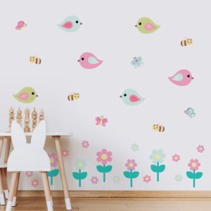 Adesivo de Parede Flores Menina Jardim Pássaros e Abelhas